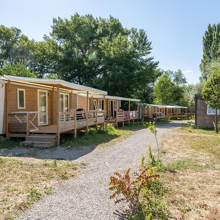 Отель Camping Le Lac Bleu Шатийон-ан-Диуа Экстерьер фото